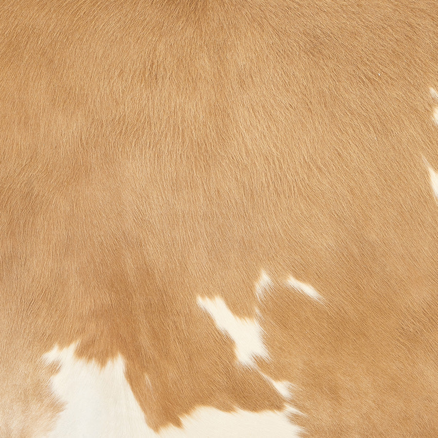 <p>Beige White Cowhide</p>