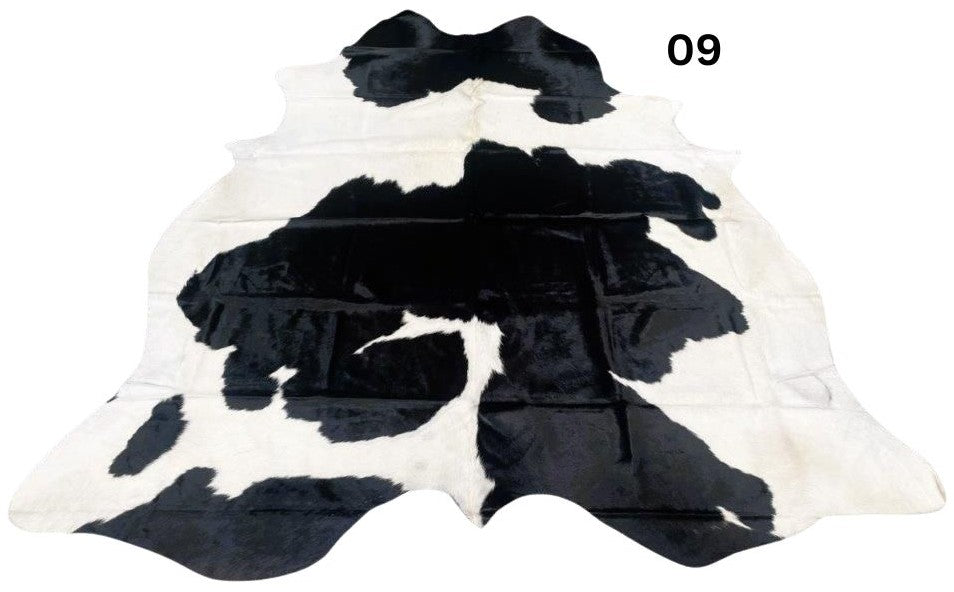 Cowhide Rug - Black White (Regular)