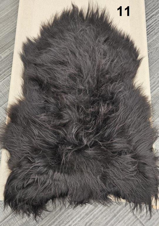 Icelandic Sheepskin Rug - Dark Brown/Black