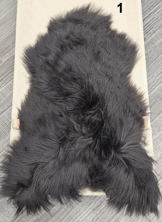 Icelandic Sheepskin Rug - Dark Brown/Black