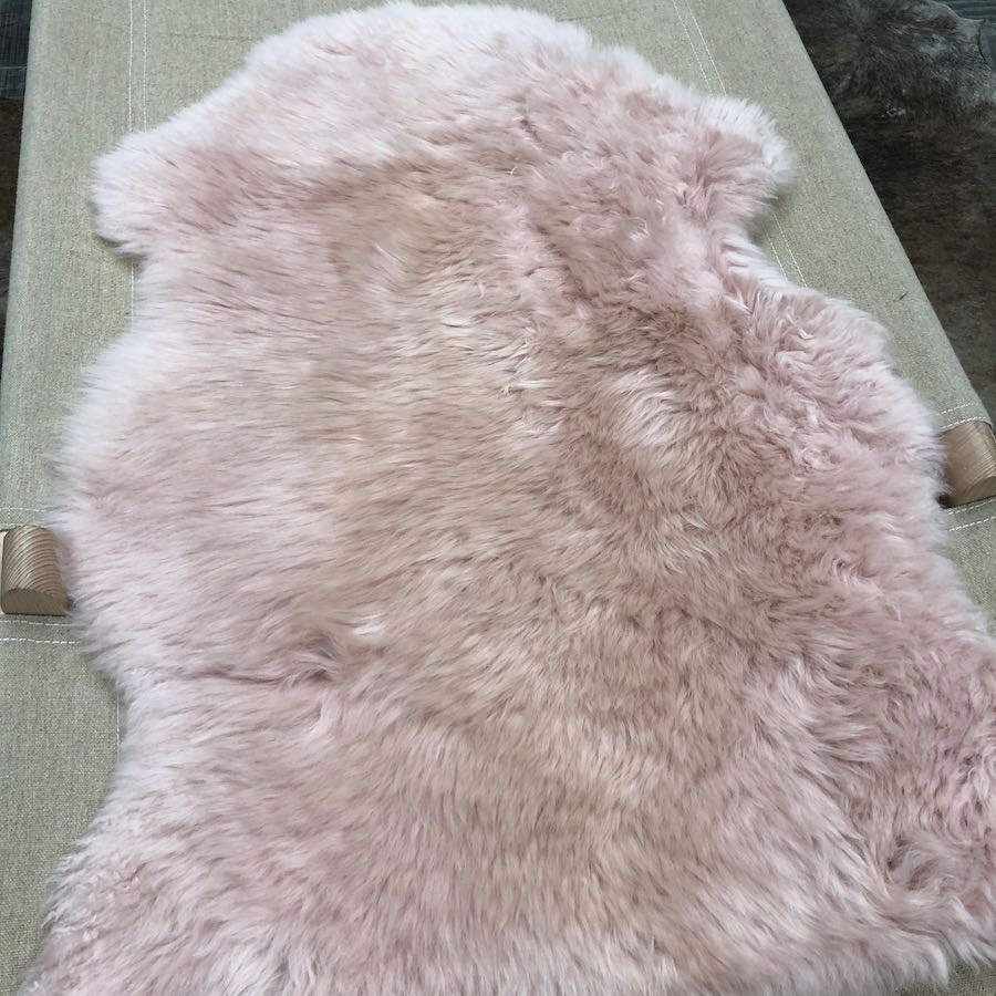 New Zealand Sheepskin Rug- Soft Pink