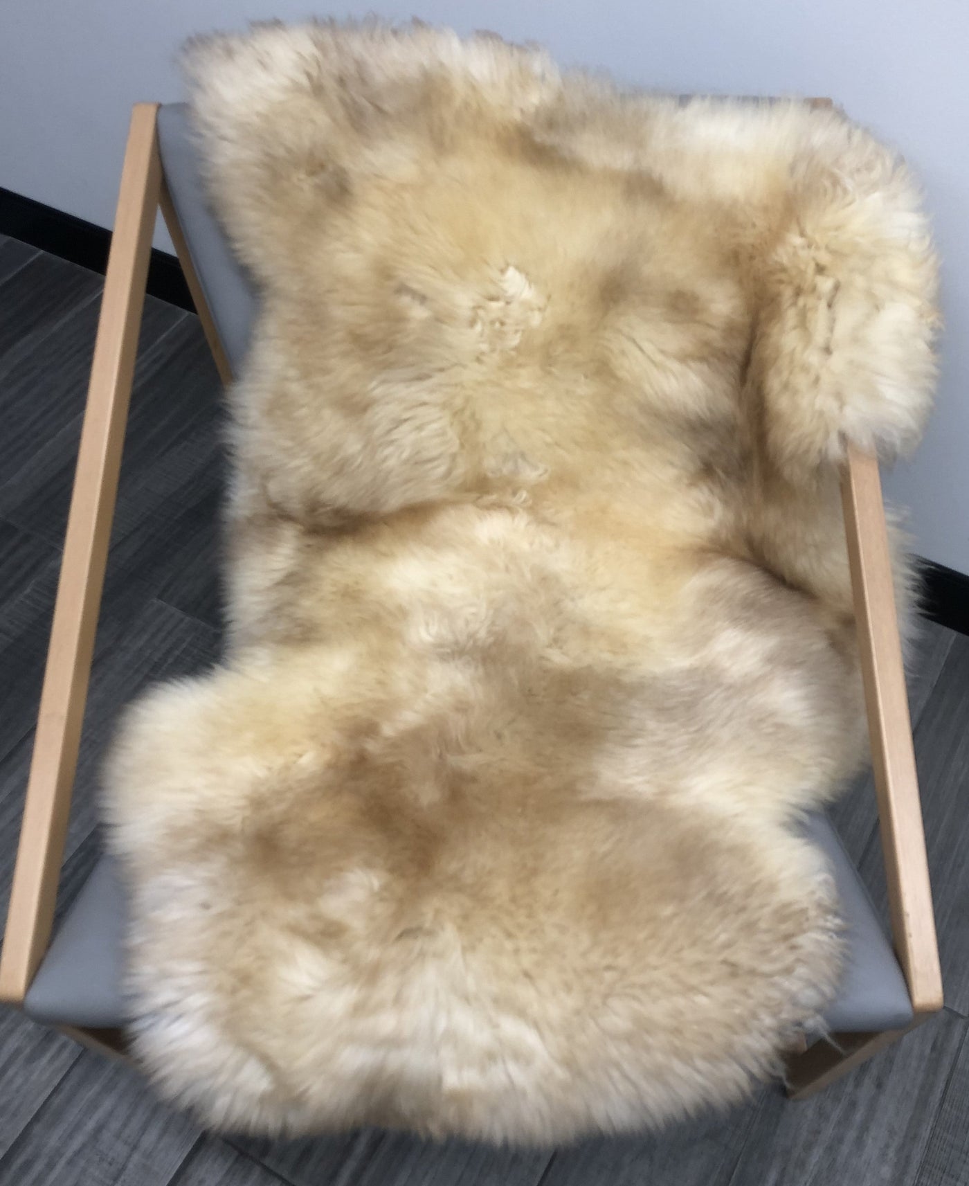 shaggy moorland sheepskin rug