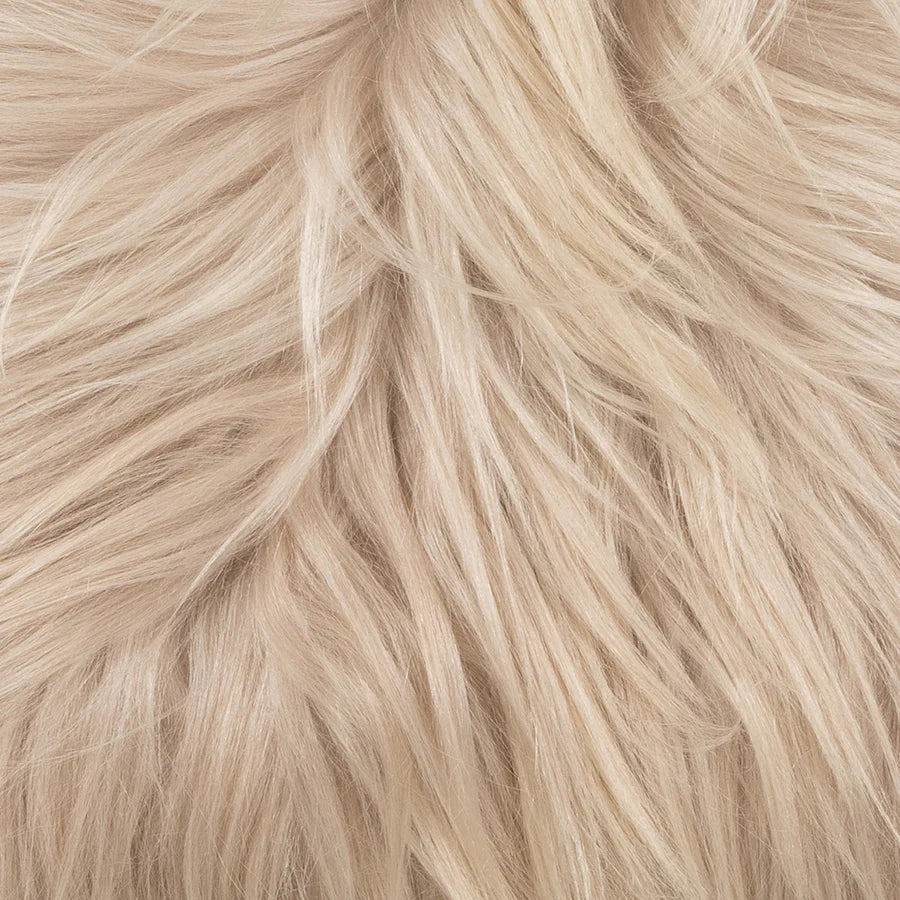 <p>Long Hair Goatskin Hair - Dyed Fawn</p>