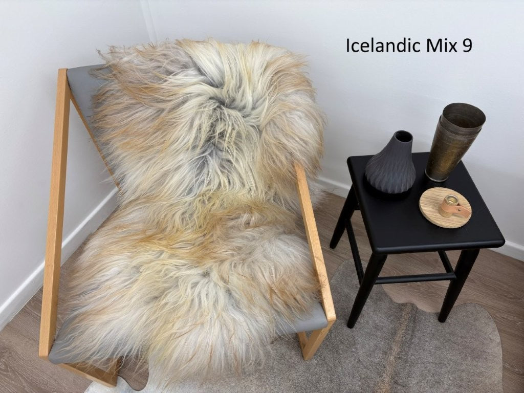 Icelandic Sheepskin Rug - Natural Mix