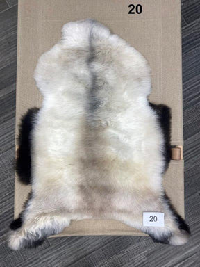 Icelandic Shorn Sheepskin Rug - Dark Edges