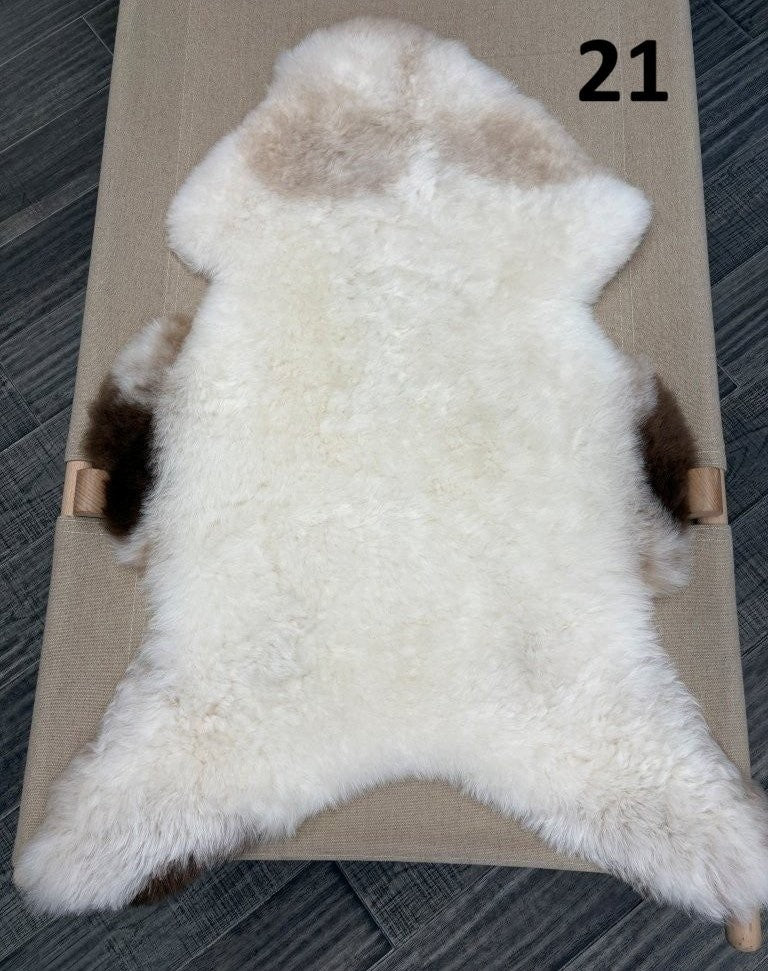 Icelandic Shorn Sheepskin Dark Edges - 21
