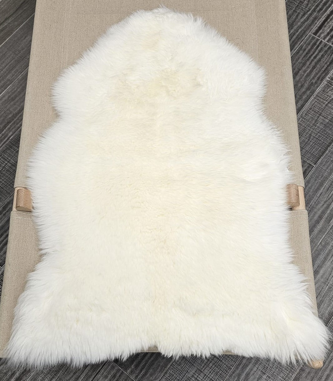 New Zealand Sheepskin Rug - Natural White
