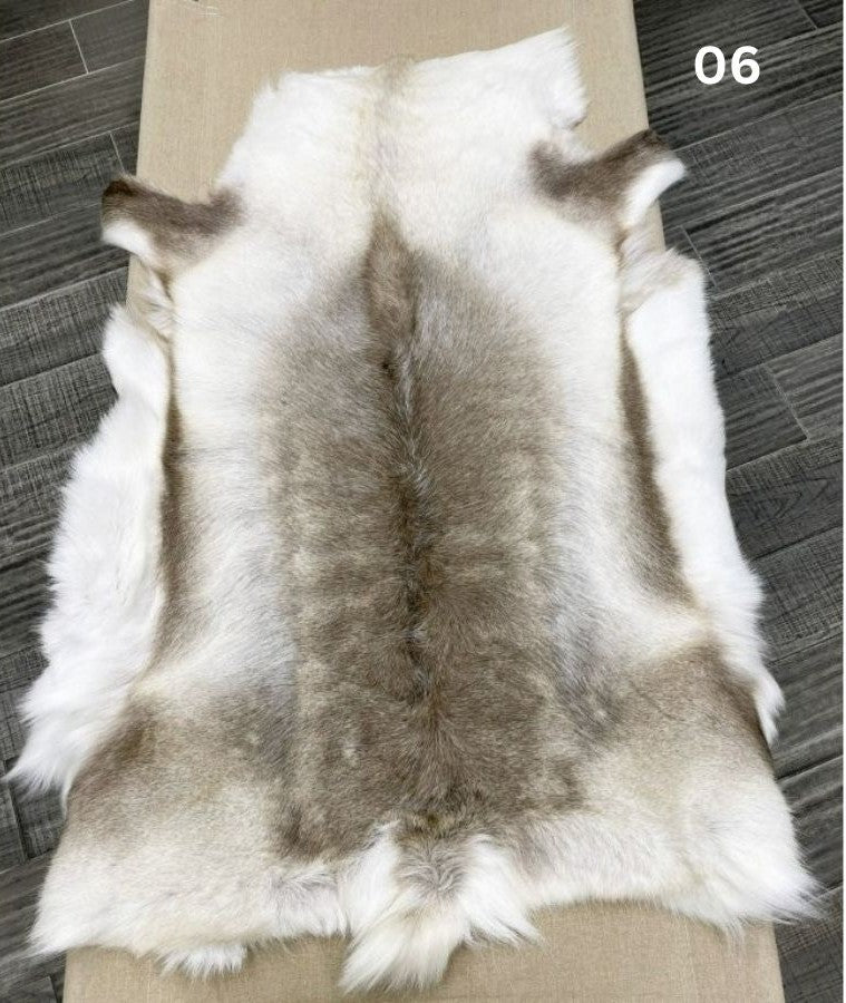 Light Reindeer Hide Throw