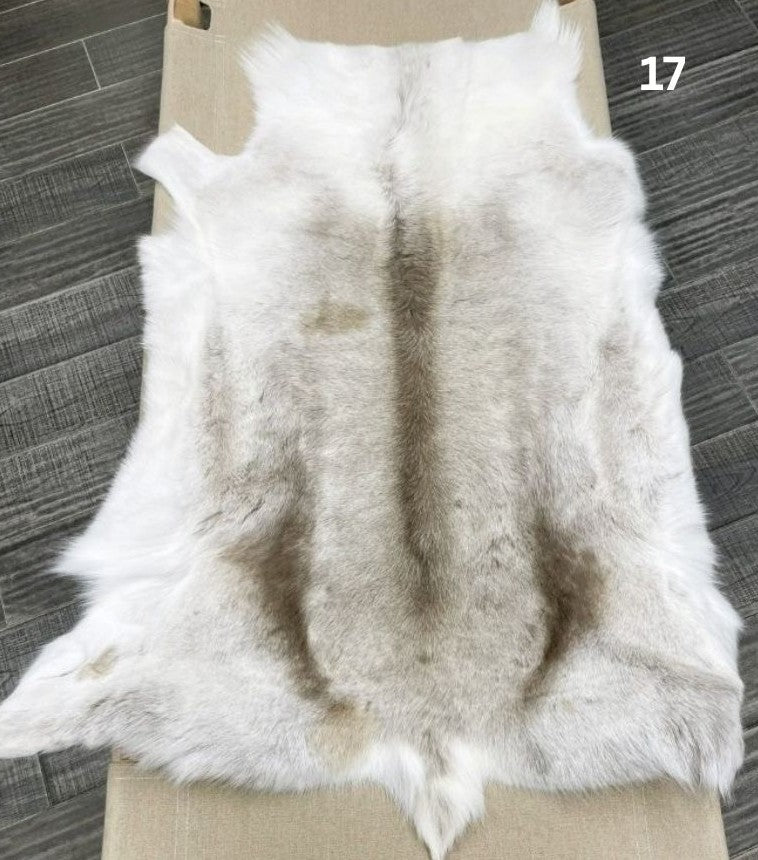 Light Reindeer Hide Throw