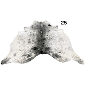 Natural salt and pepper cowhide rug – hide number 25 with unique markings