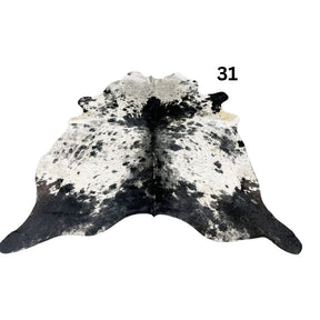Natural salt and pepper cowhide rug – hide number 31 with unique markings