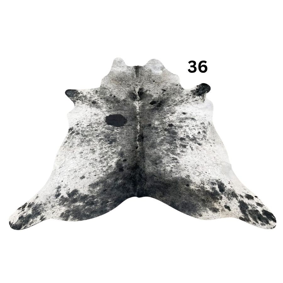 Natural salt and pepper cowhide rug – hide number 36 with unique markings
