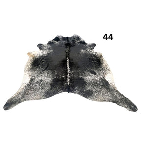 Natural salt and pepper cowhide rug – hide number 44 with unique markings